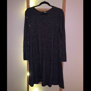 Black and grey long sleeve dress